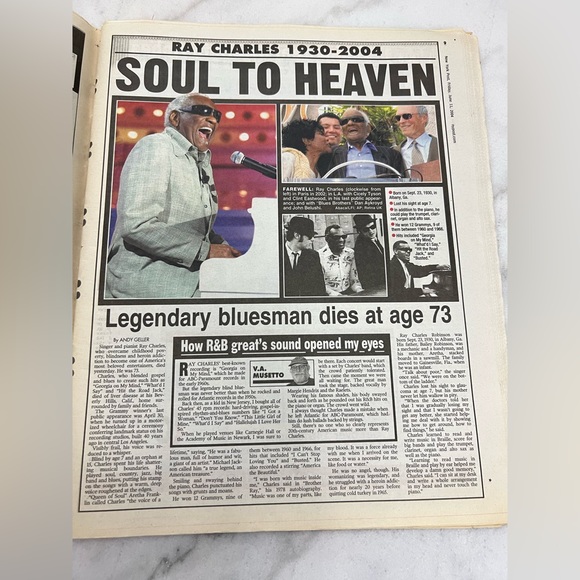 New York Post newspaper dated 6/11/2004. Death of President Reagan. - Picture 3 of 3